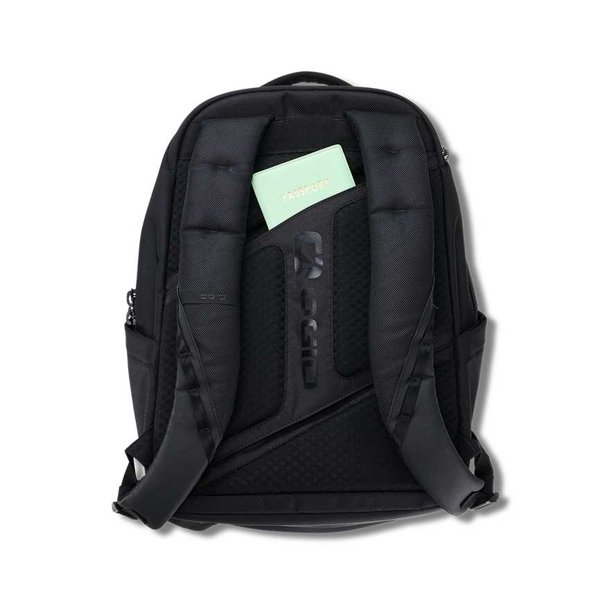 Ogio Pace Pro 20L Backpack | 06LIZRGXB